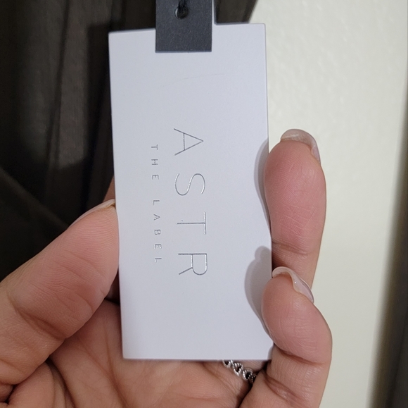 ASTR The Label | Olive Long Sleeve Wrap Dress - Picture 7 of 7